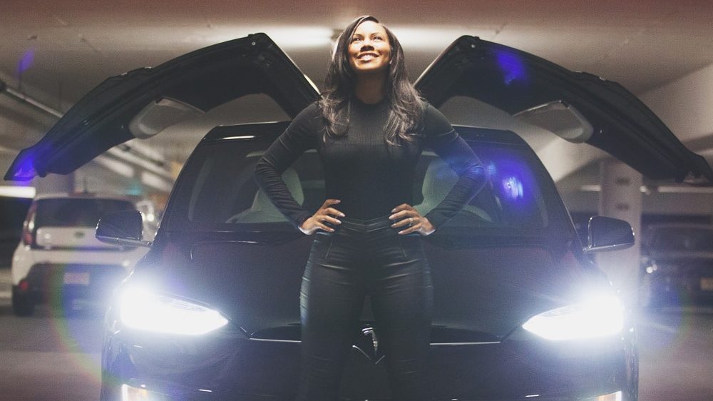 Tesla Model X, This to know about driving a Tesla, Things to consider before buying a Tesla, Tesla Model X, loving my telsa model x, vanessa freeman, vanessa freeman tv, vanessa freeman blog, vanessa freeman cheddar, vanessa freeman host, vanessa freeman lsx, vanessa freeman tesla