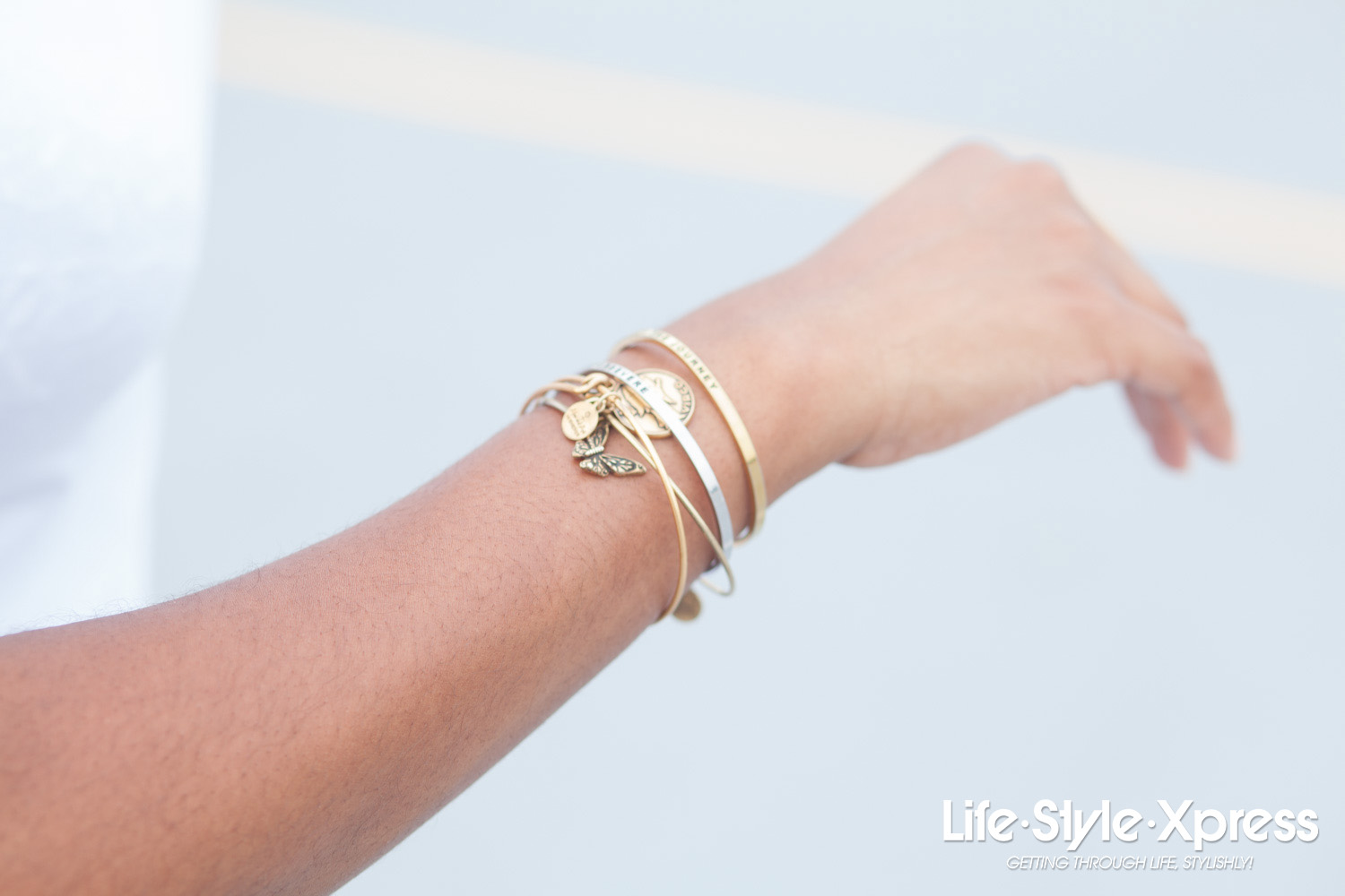 Life Style Xpress, Motivational Tips, Alex and Ani, Mantra Band 